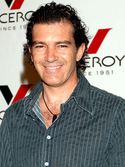 antonio banderas at an event-1131