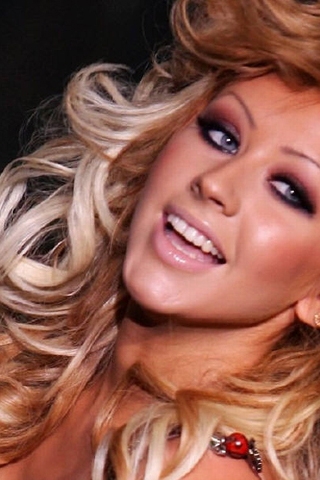 Christina Aguilera(3) iPhone Wallpaper