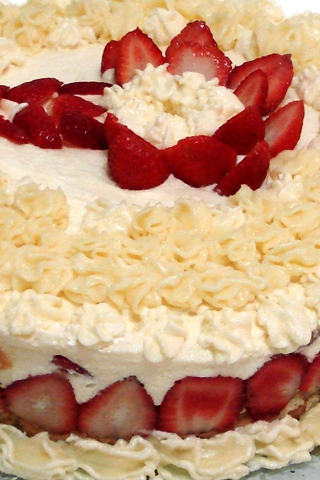 Strawberry Cake