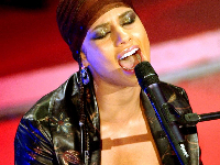 alicia keys singing-11593