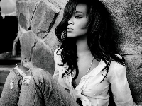 rihanna-2570