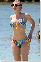 scarlett johansson in a bikini-2606