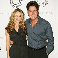charlie sheen with fiance-1363