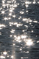 Water Stars iPhone Wallpaper